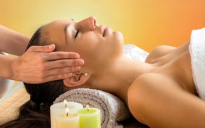 Reiki para Dormir: Como a Terapia Energética Pode Melhorar a Qualidade do Sono